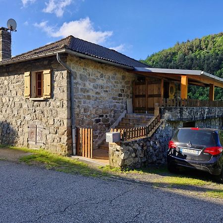 La Maison Des Lucioles Saint-Julien-Boutieres Dış mekan fotoğraf